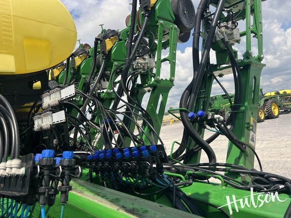 Photo of 2020 John Deere 1795