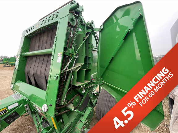 Photo of a 2021 John Deere 560M