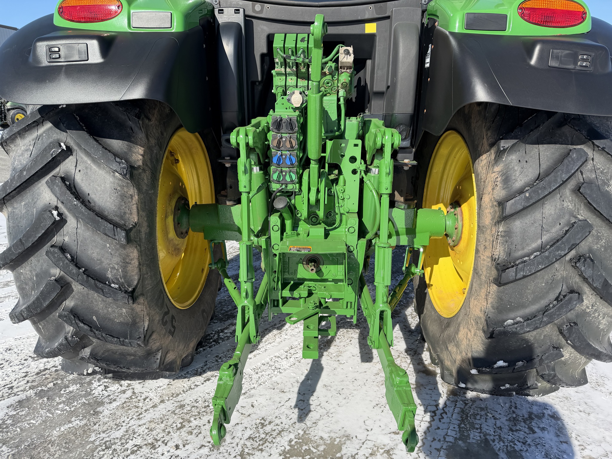 2018 John Deere 6130R Image 12