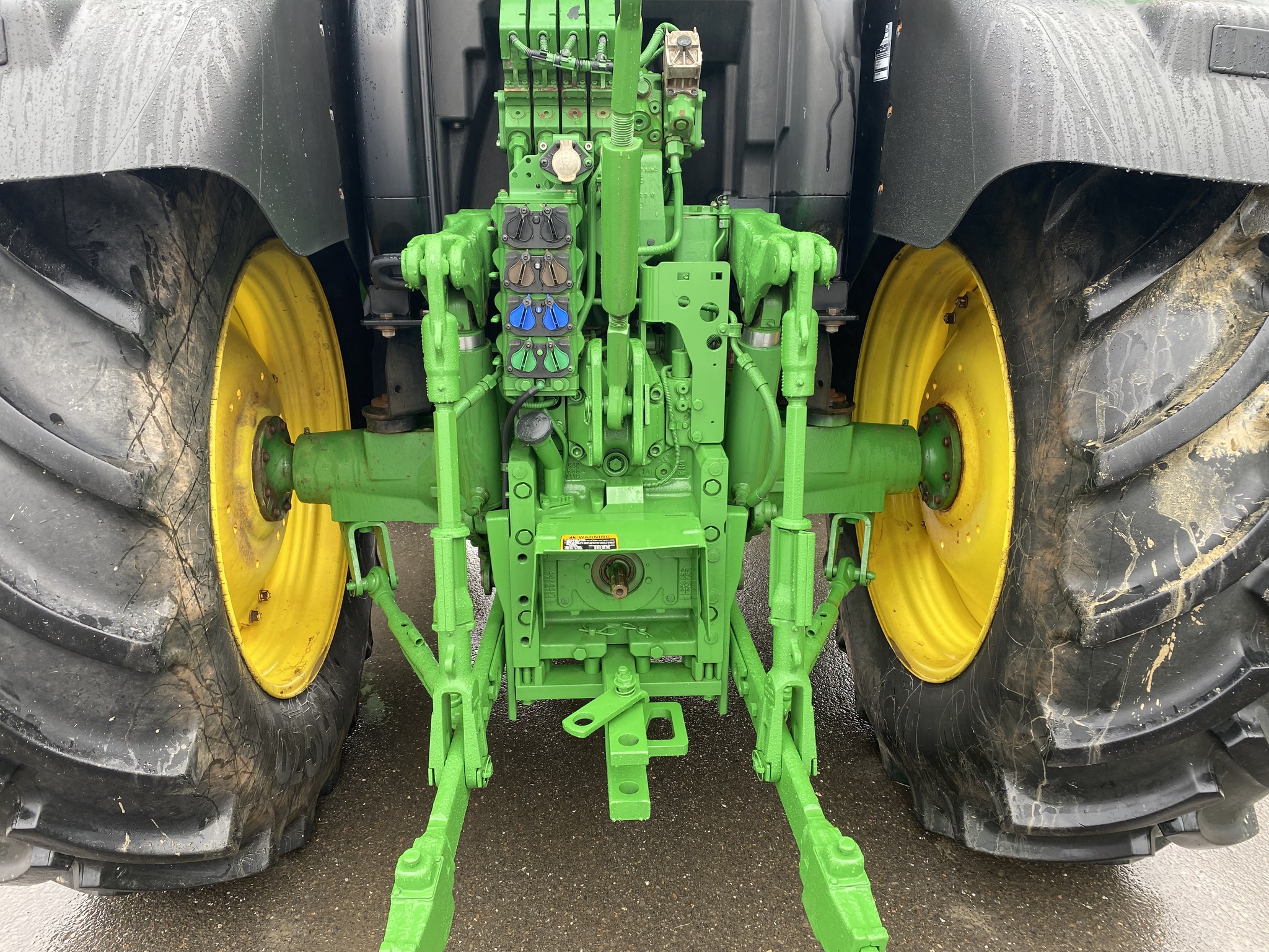 2018 John Deere 6130R Image 13