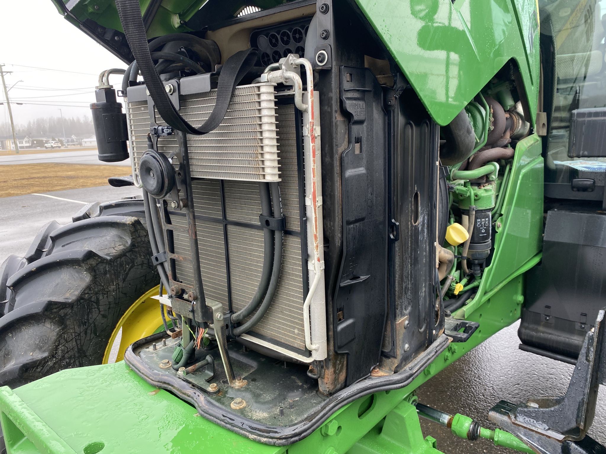 2018 John Deere 6130R Image 8