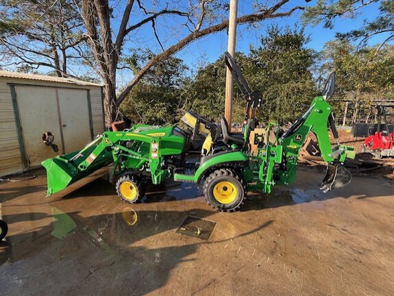 2024 John Deere 1025R Photo 8