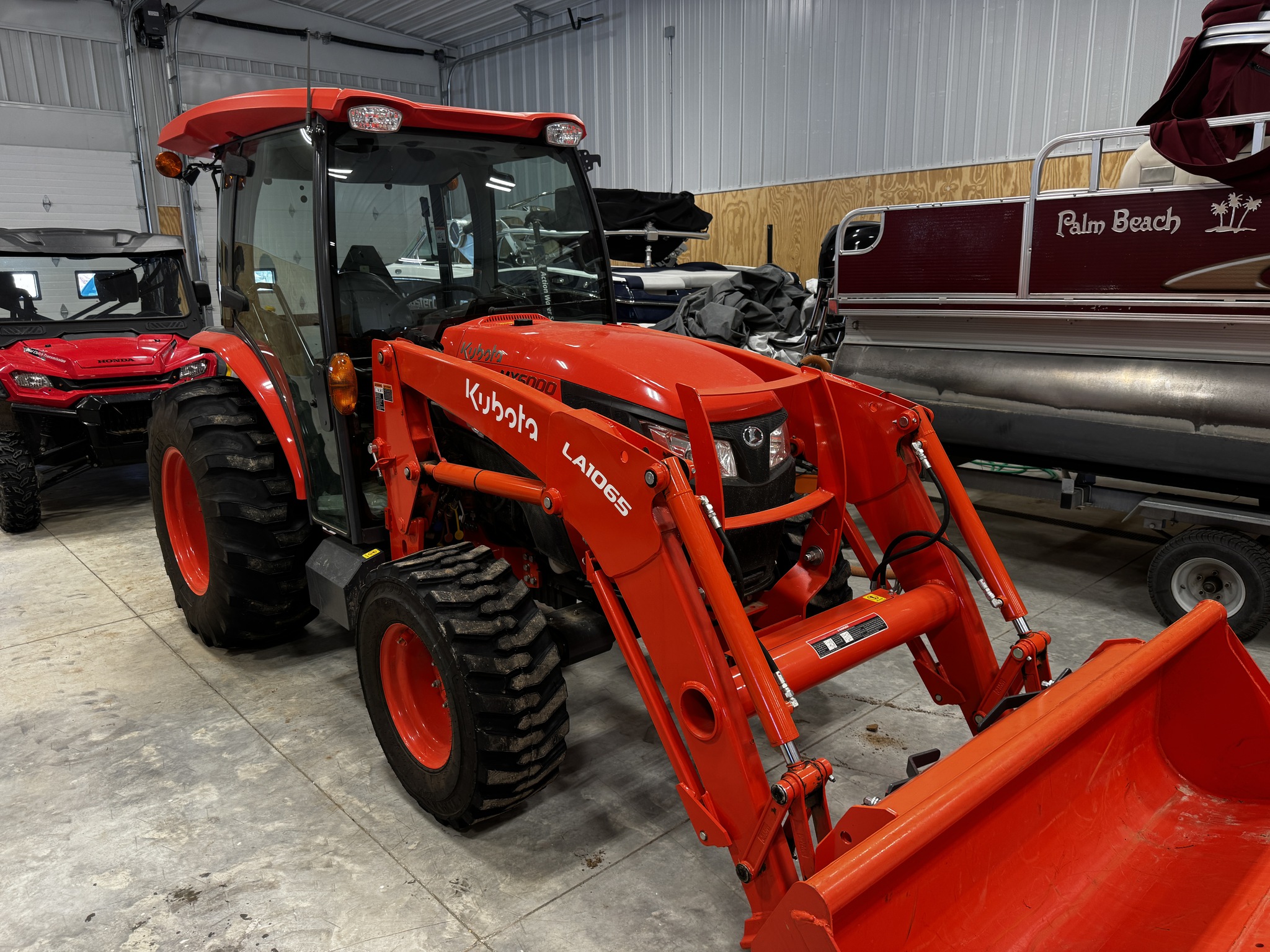 2021 Kubota MX6000 Image 1
