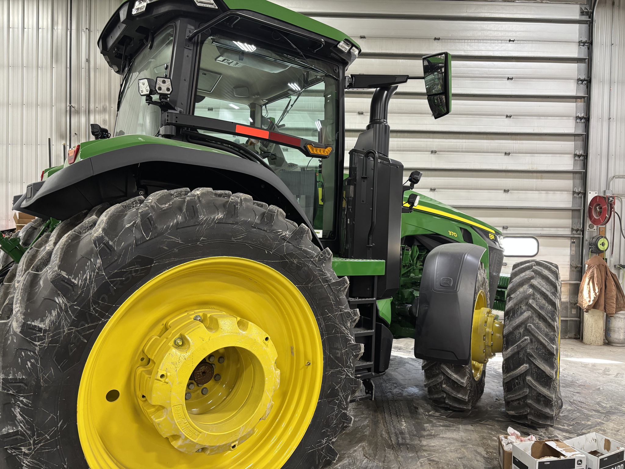 Used 2024 John Deere 8R 370 Row Crop Tractors at Koenig Equipment in Greensburg, IN - PhotoXL1