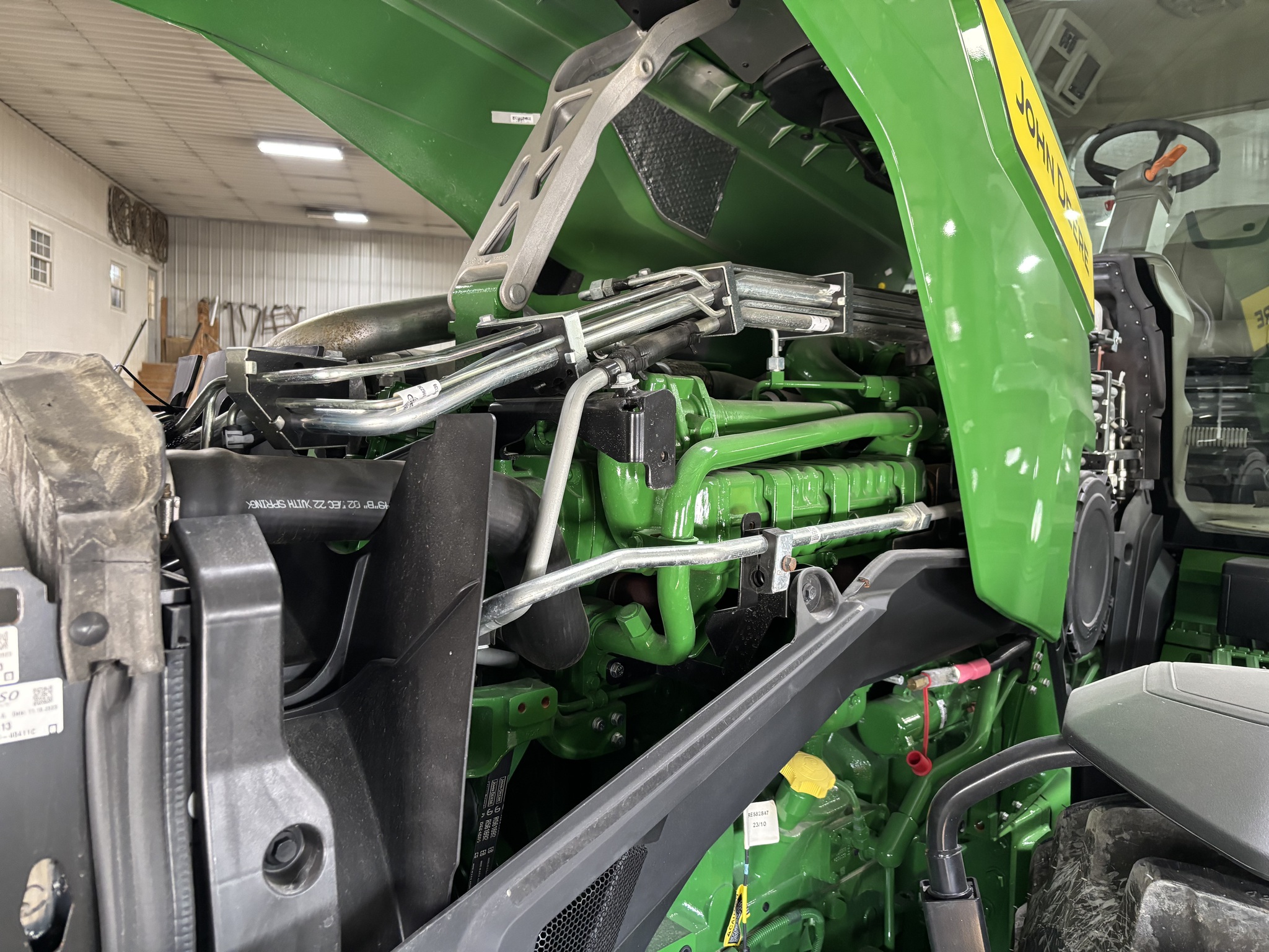 Used 2024 John Deere 8R 370 Row Crop Tractors at Koenig Equipment in Greensburg, IN - PhotoXL14
