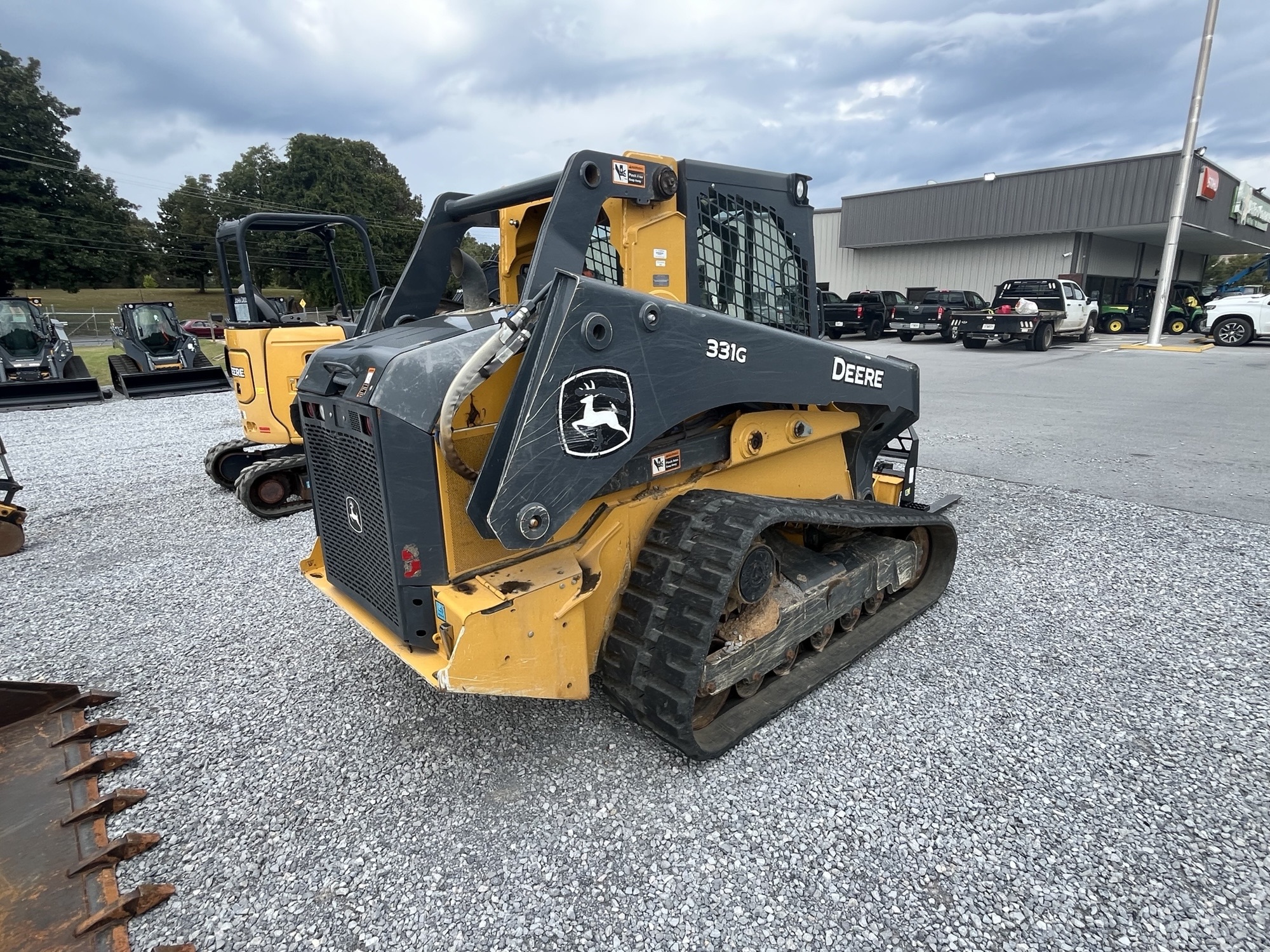 2022 John Deere 331G Image 2