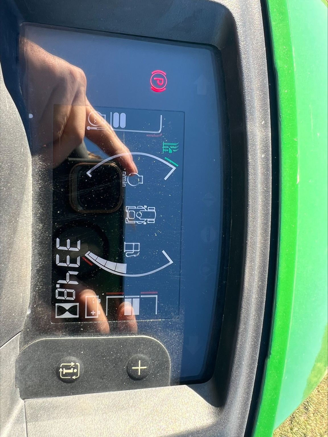 2023 John Deere X739 Image 11