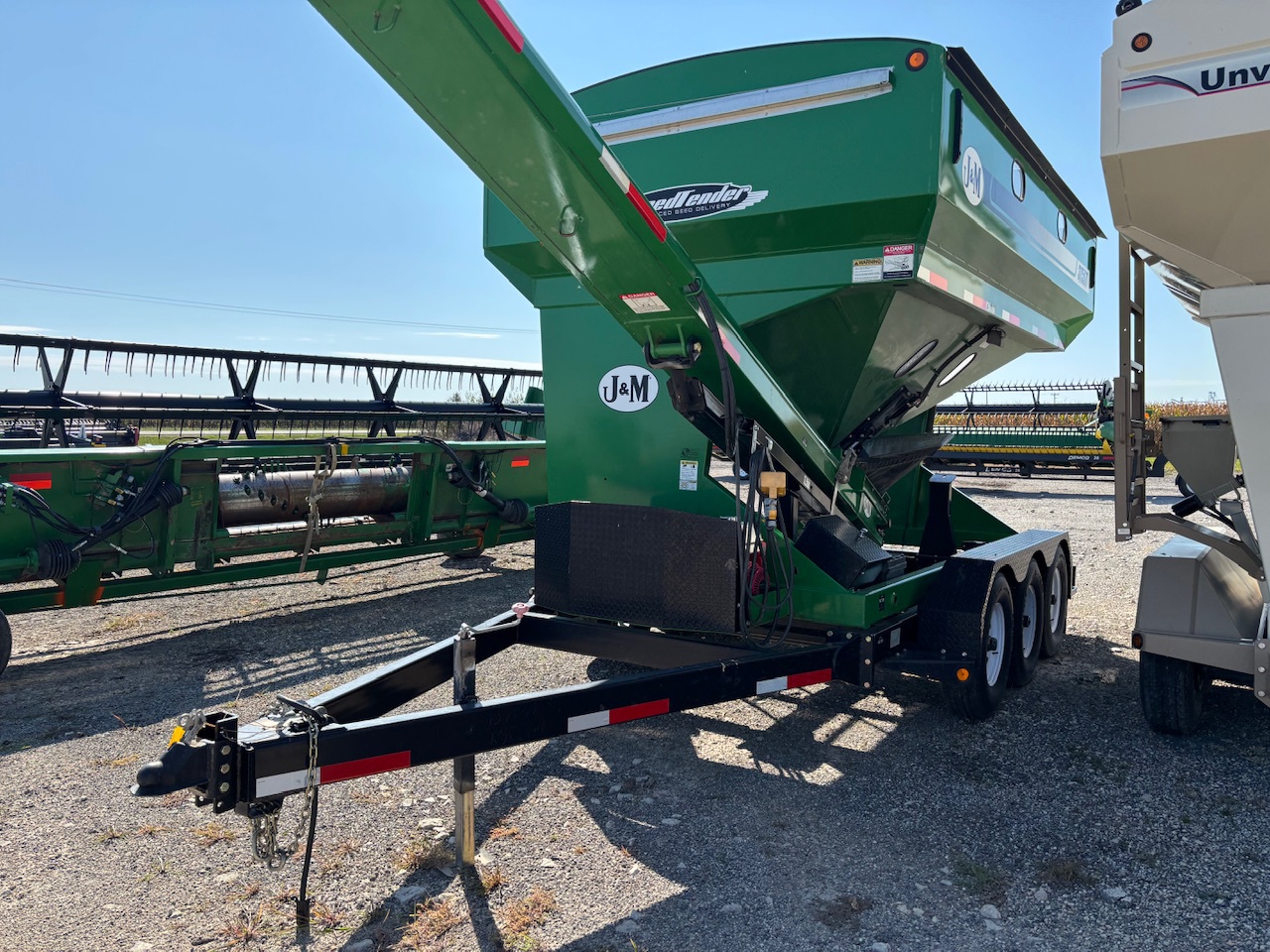 2017 J&M 375ST at Heritage Tractor in Streator, IL
