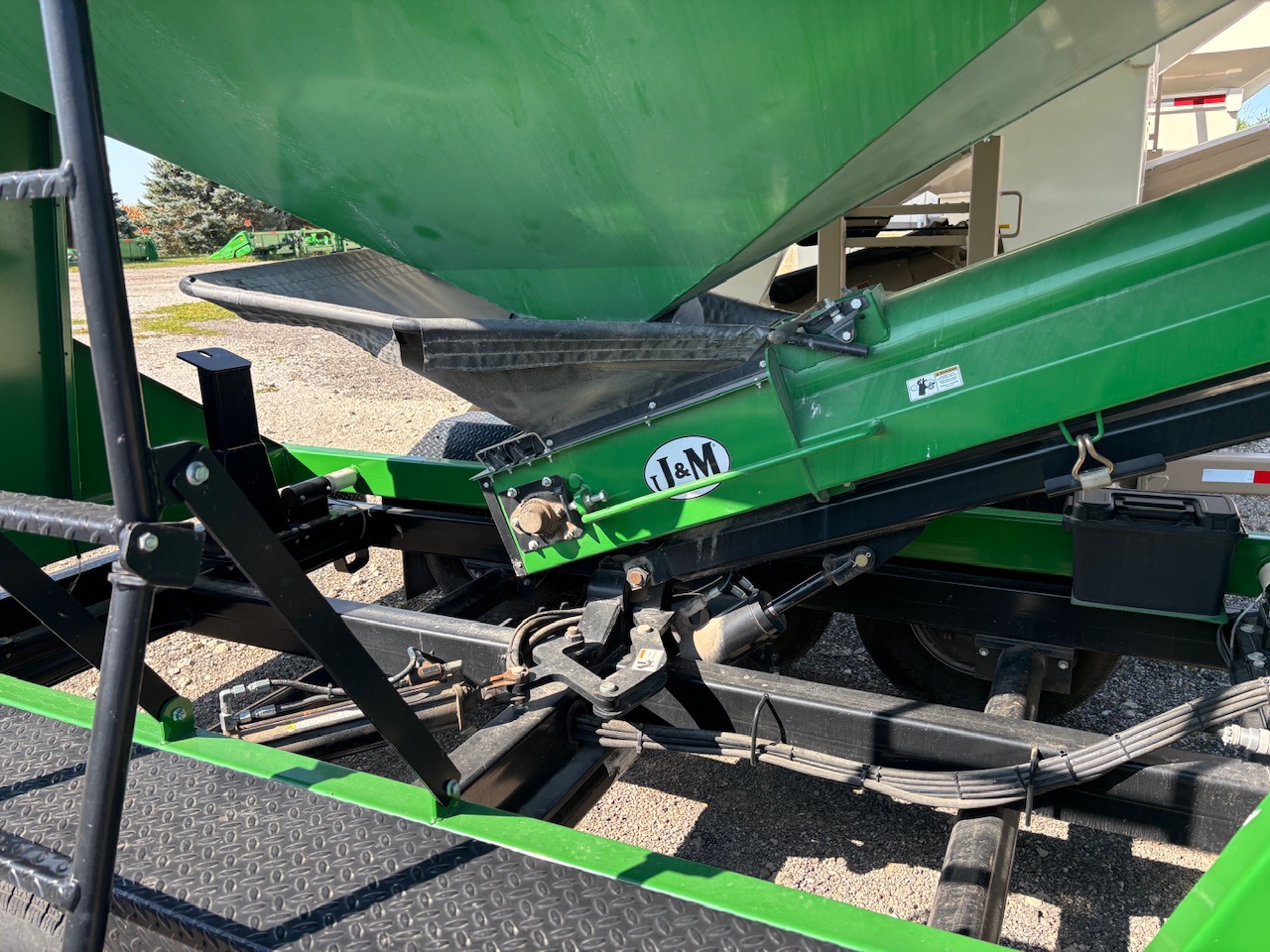  2017 J&M 375ST at Heritage Tractor in Streator, IL