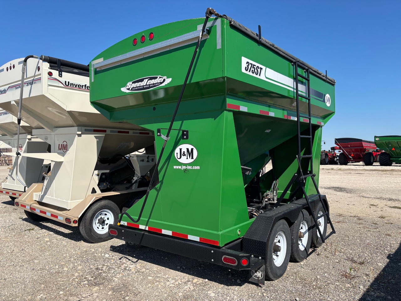  2017 J&M 375ST at Heritage Tractor in Streator, IL