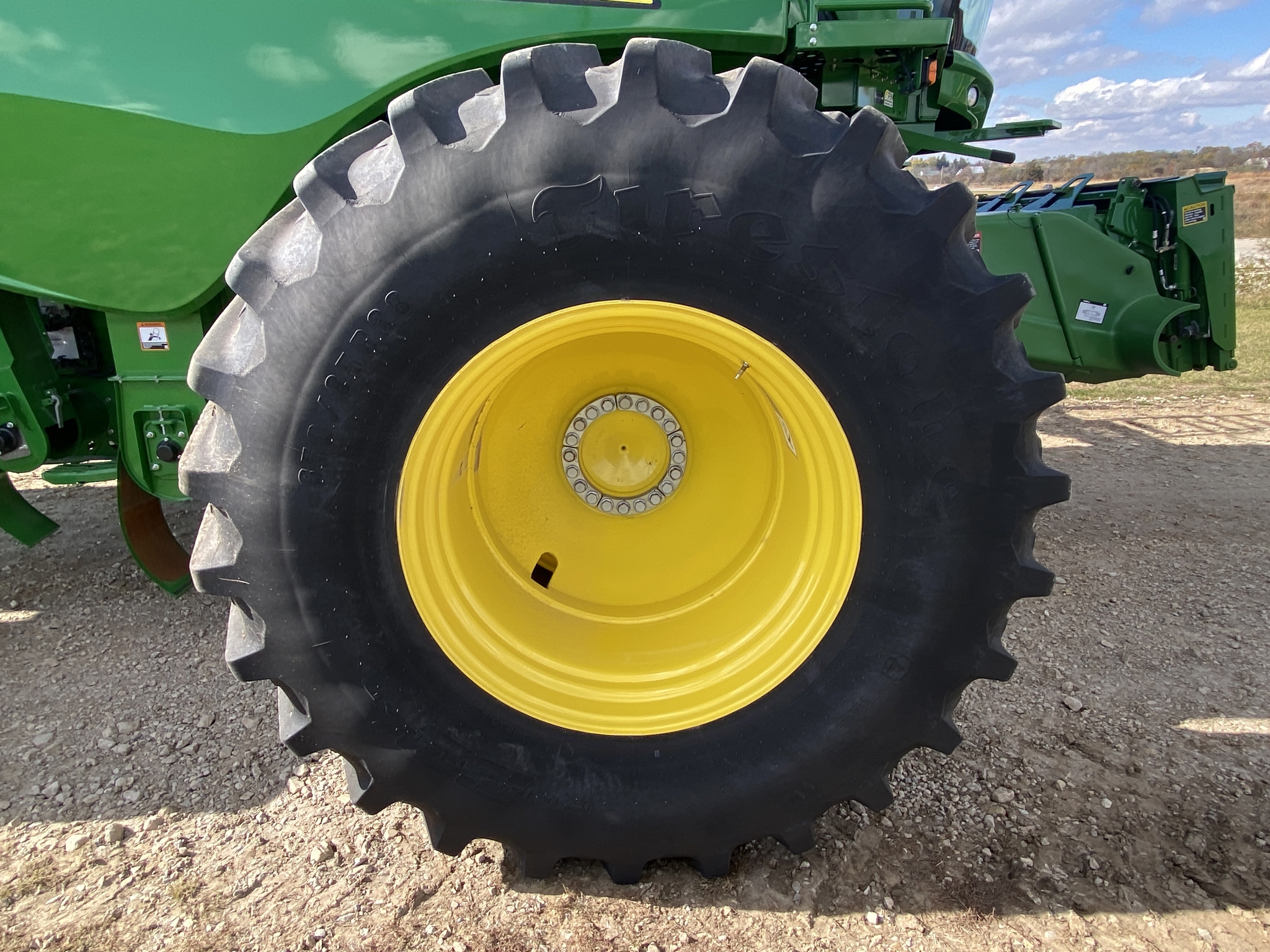 2024 John Deere S780 Image 13