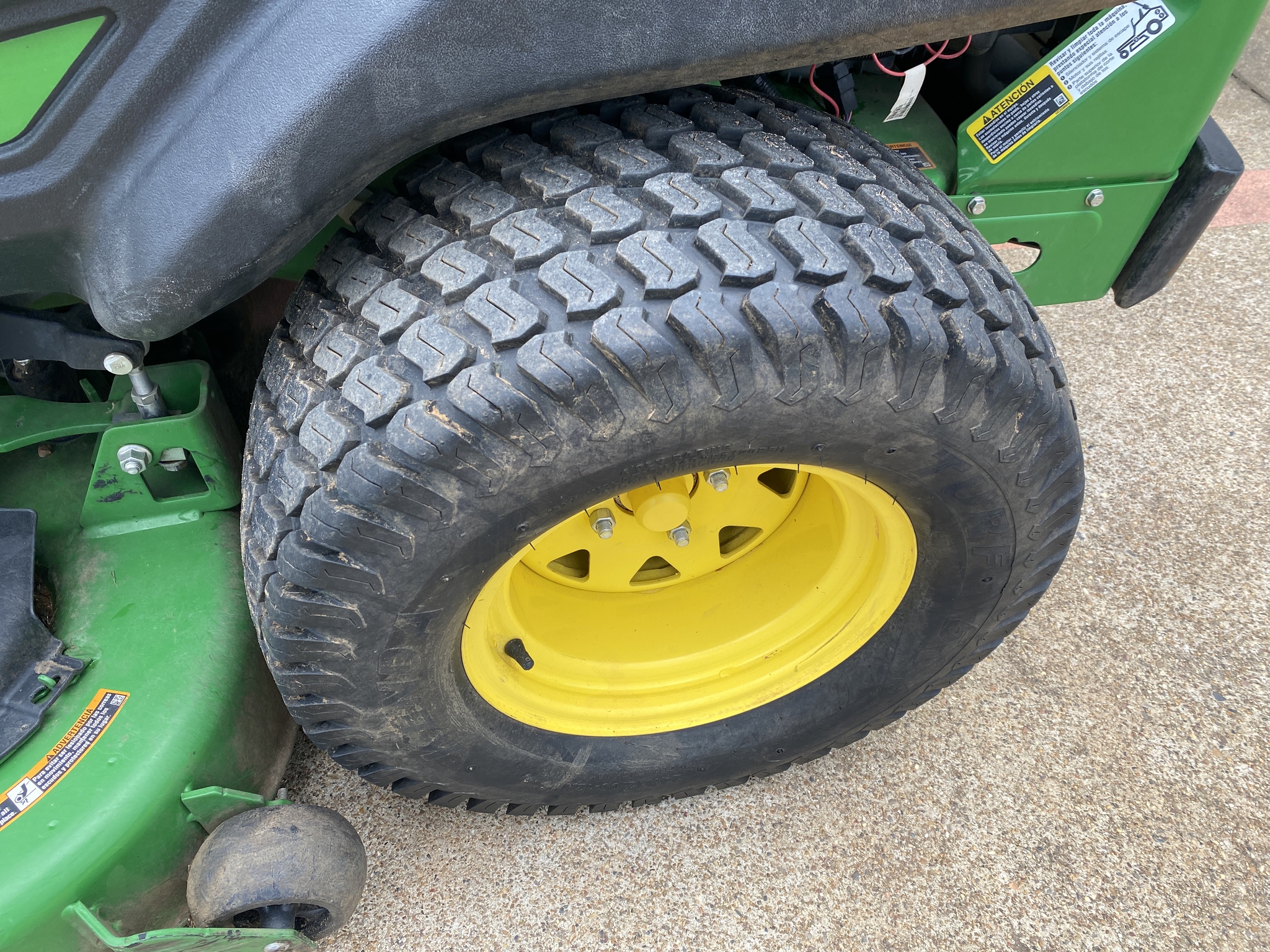 2024 John Deere Z930M Image 20