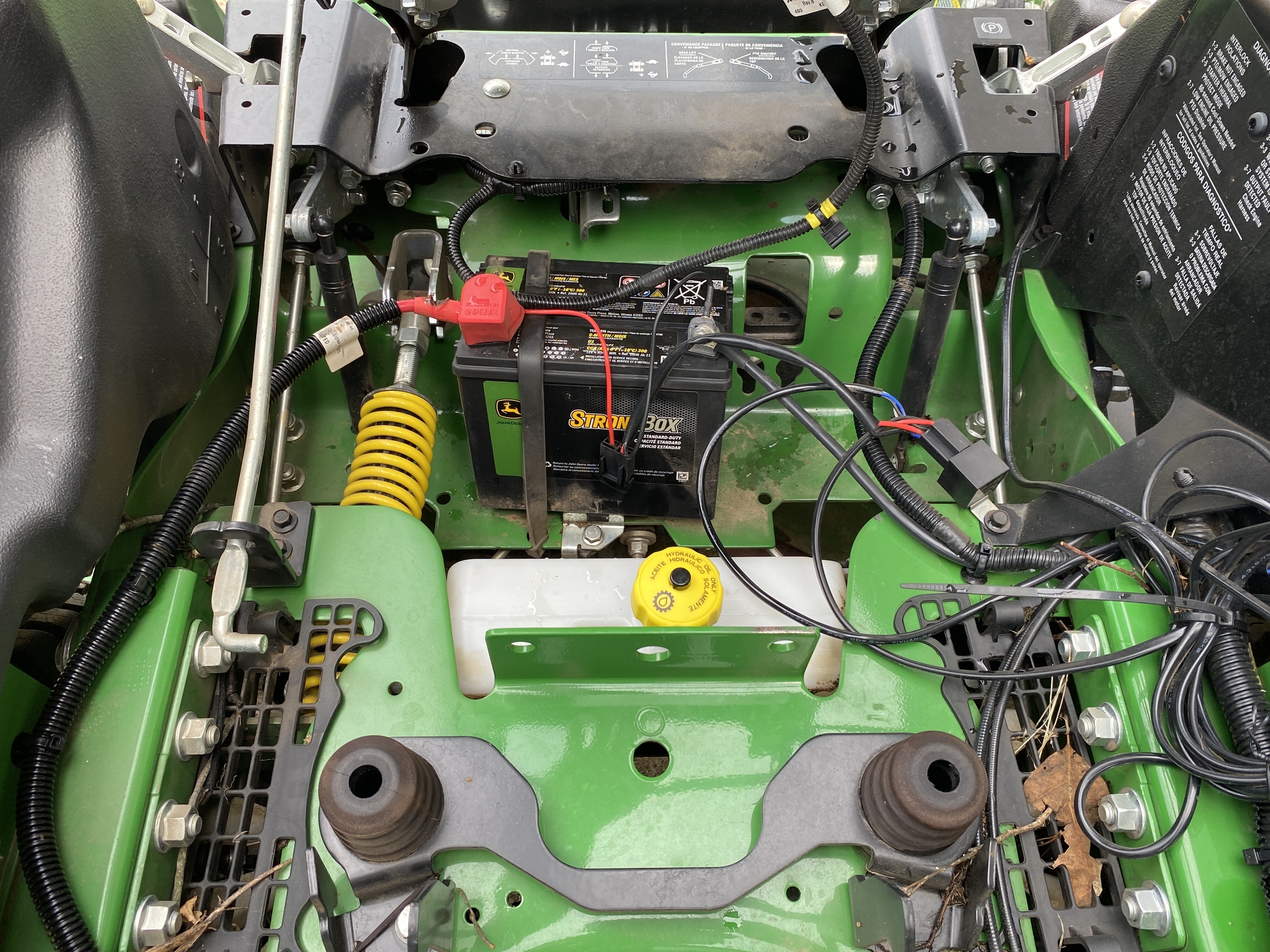 2024 John Deere Z930M Image 26