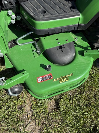 2023 John Deere 1025R Photo 6