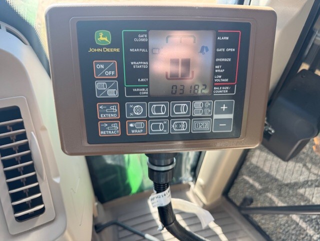 2022 John Deere 460M Image 6
