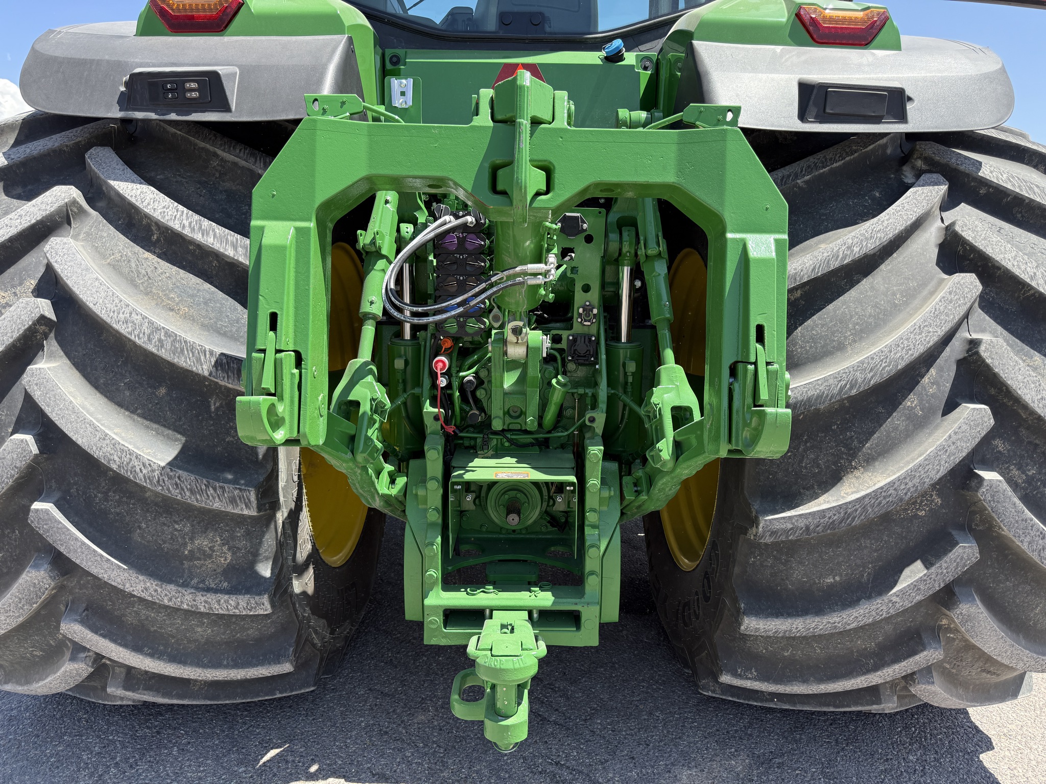 2024 John Deere 8R 410 Image 28