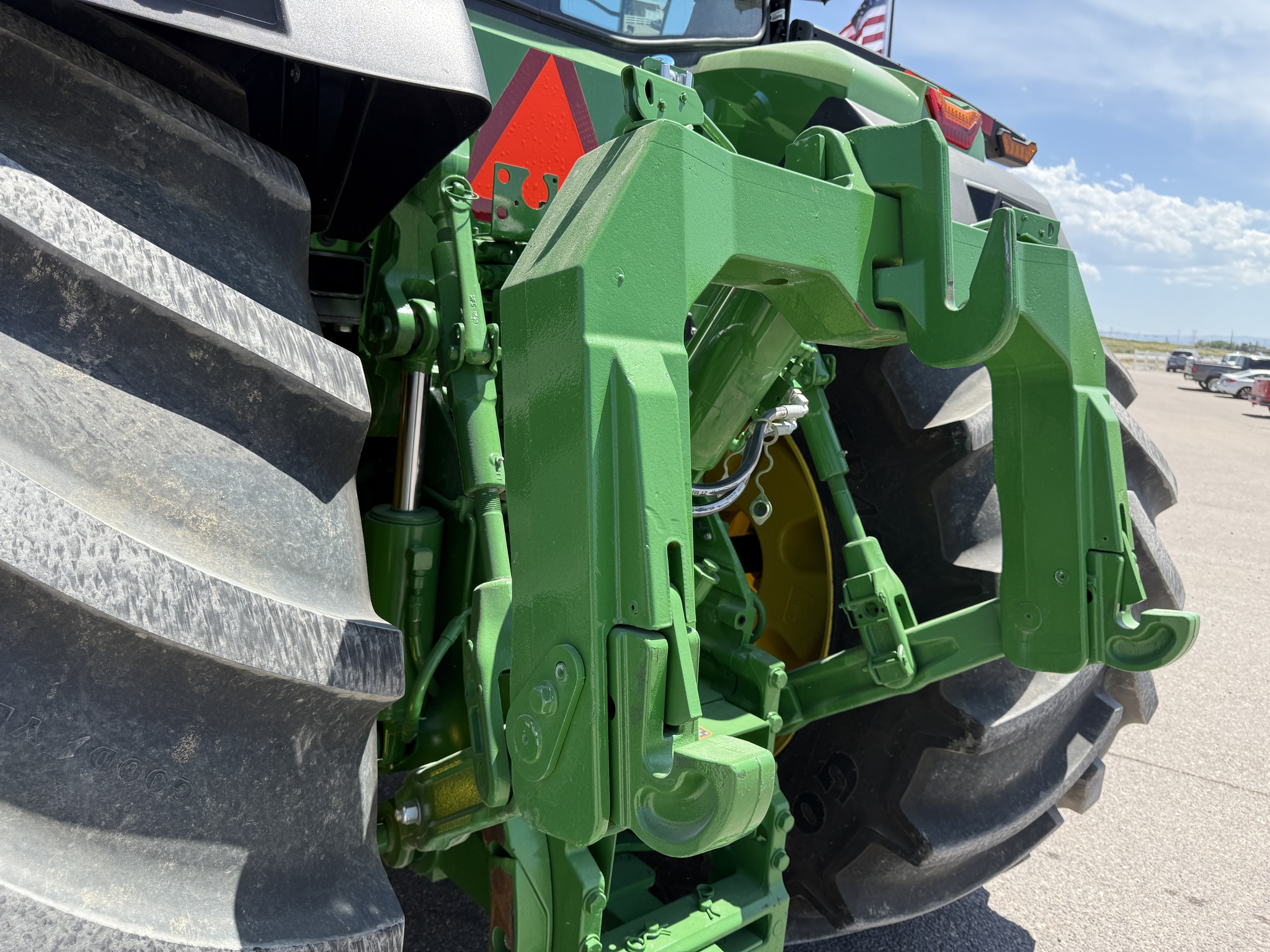 2024 John Deere 8R 410 Image 32