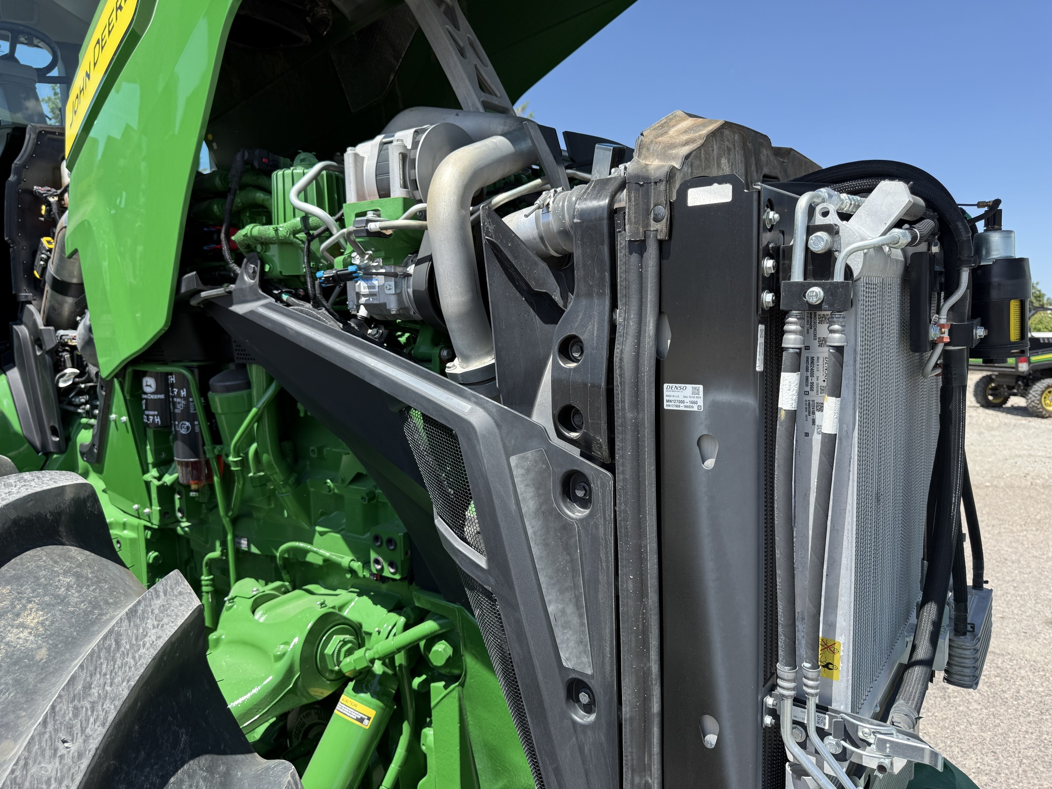 2024 John Deere 8R 410 Image 25