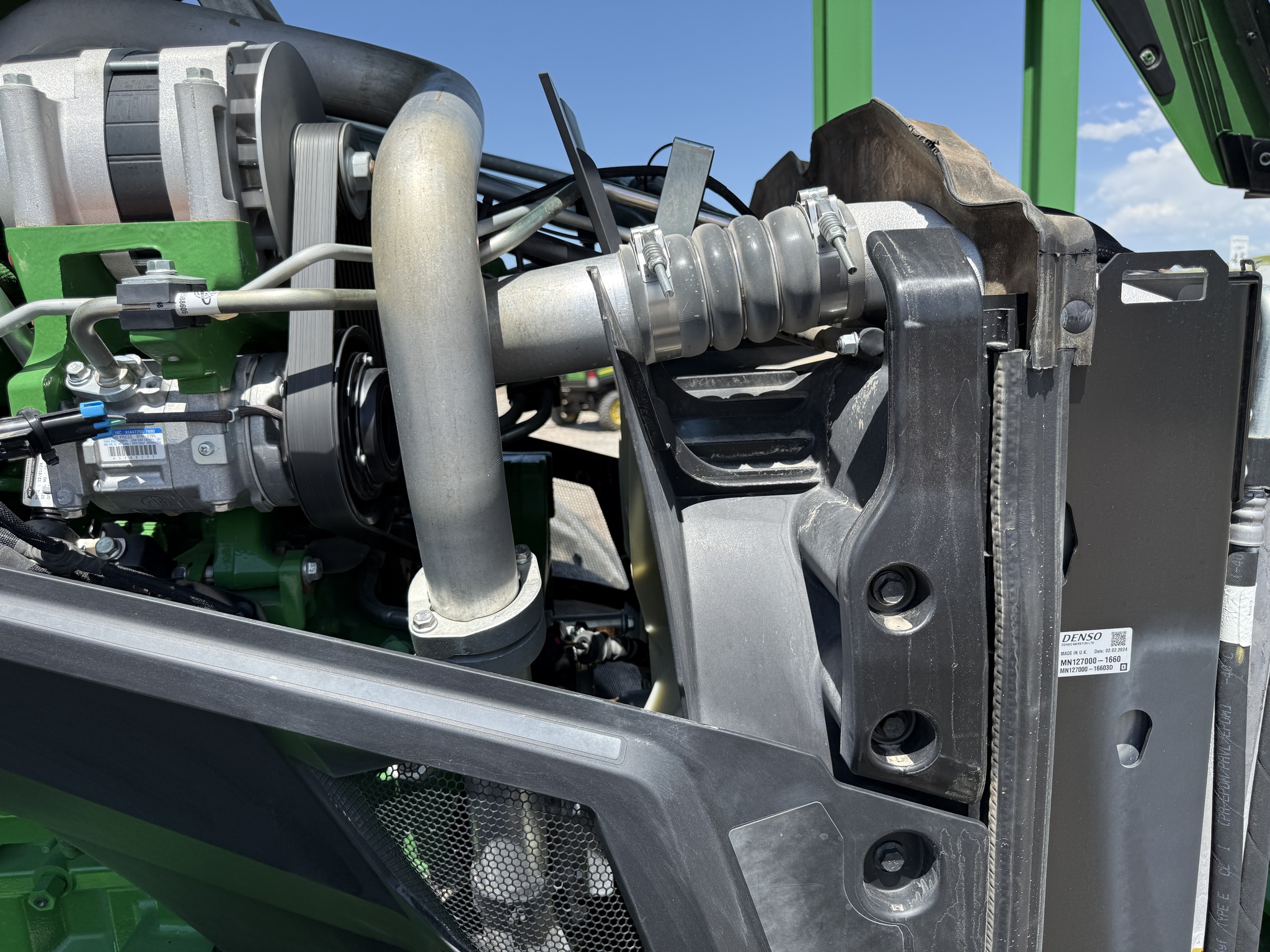 2024 John Deere 8R 410 Image 24