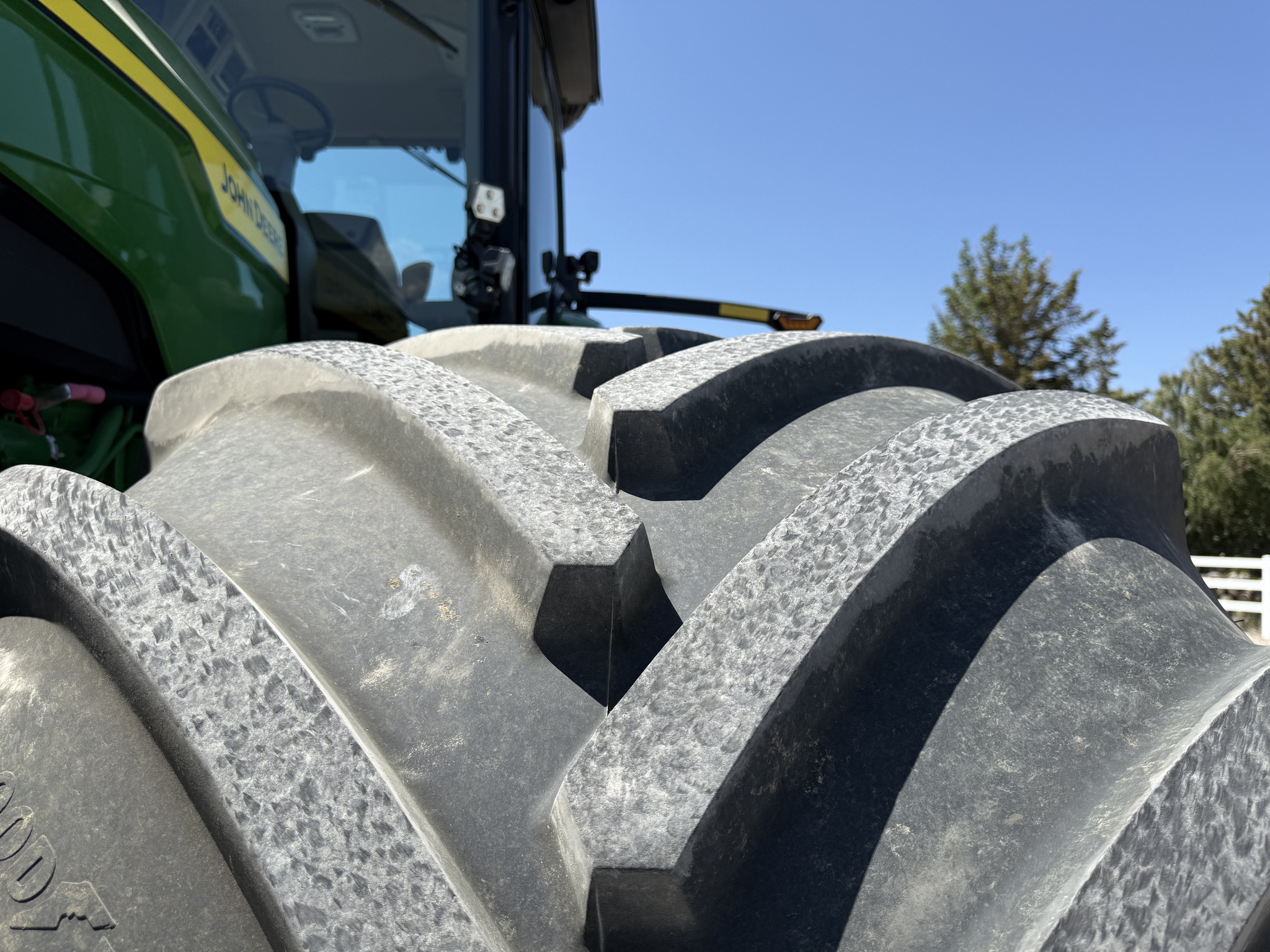 2024 John Deere 8R 410 Image 40