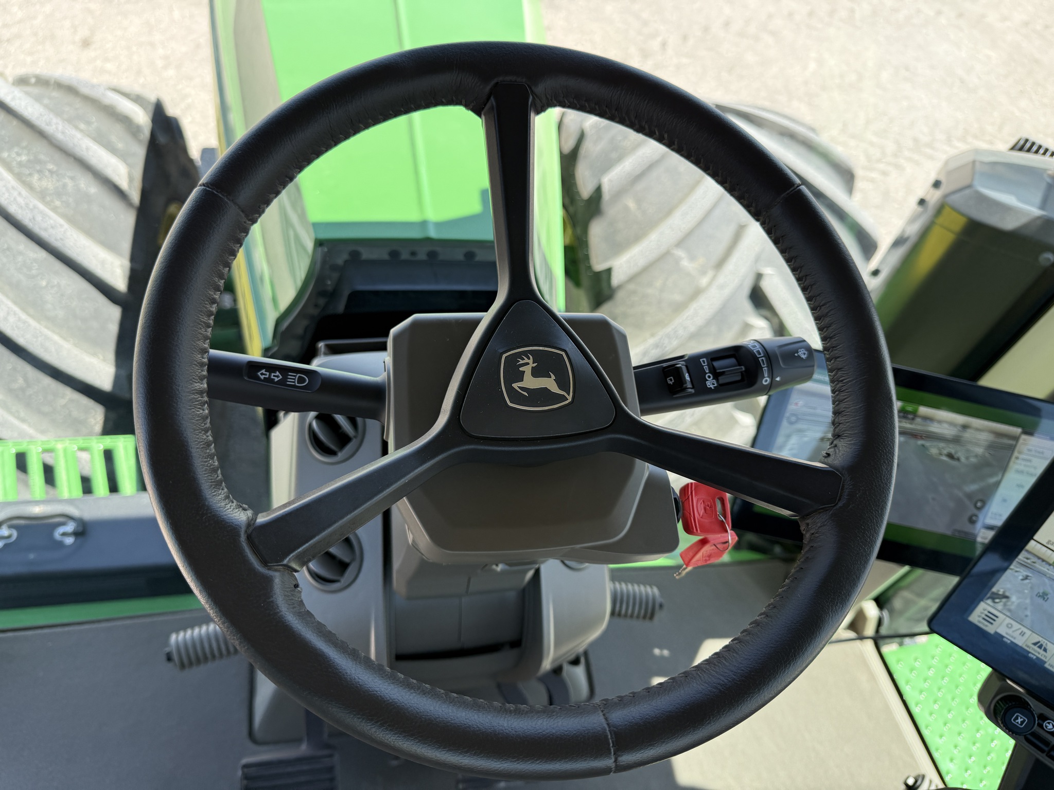 2024 John Deere 8R 410 Image 11