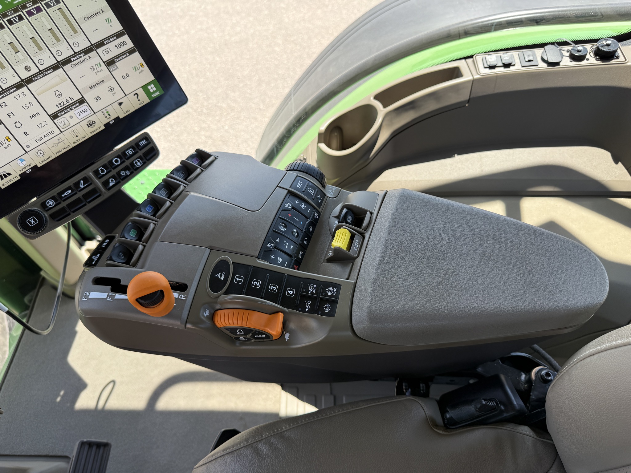 2024 John Deere 8R 410 Image 14