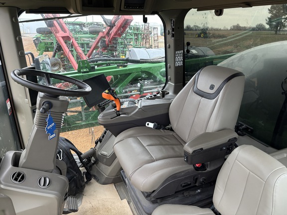 Photo of 2025 John Deere 410R