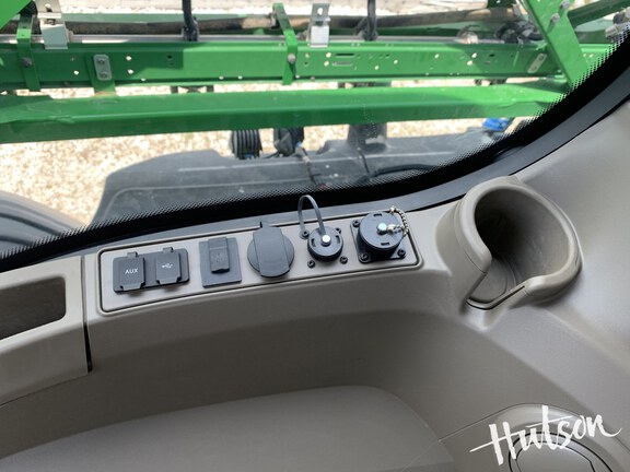Photo of 2025 John Deere 410R