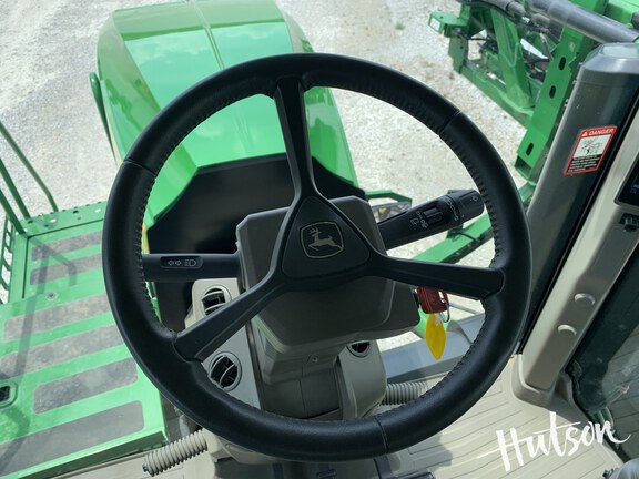 Photo of 2025 John Deere 410R