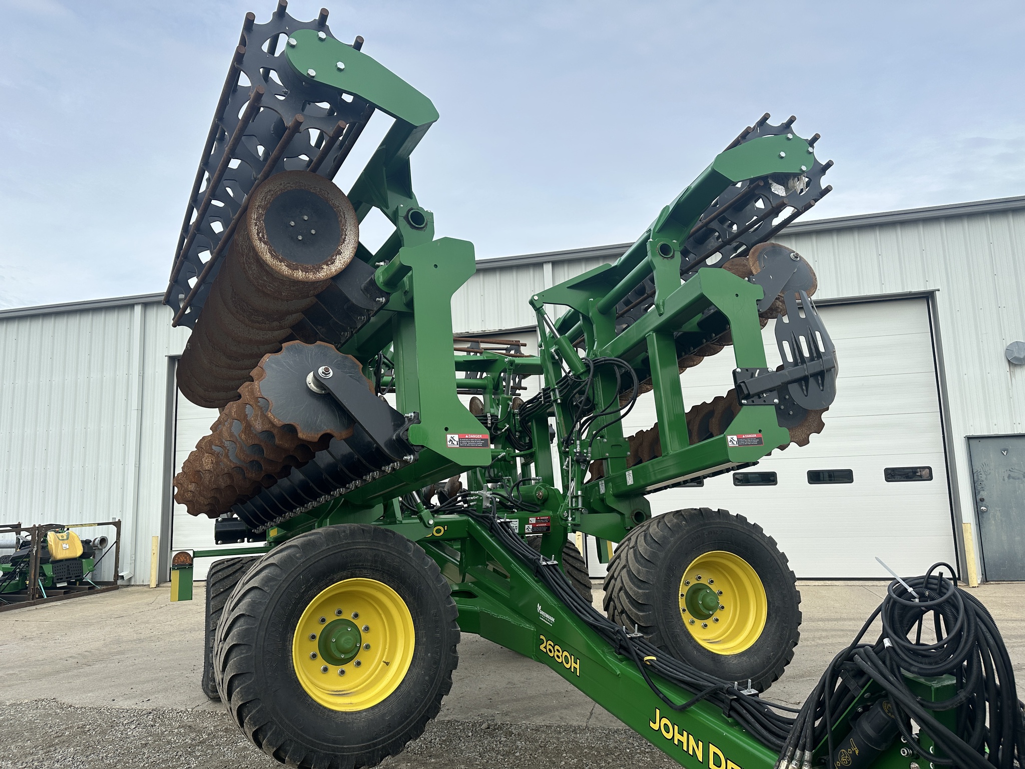 2024 John Deere 2680H Image 8