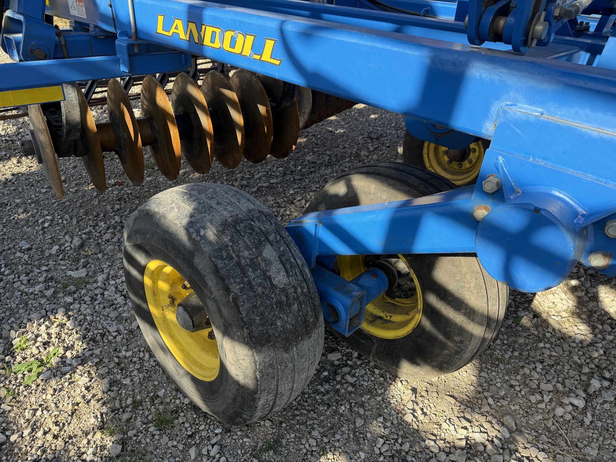 2011 Landoll 7431-29 Image 16
