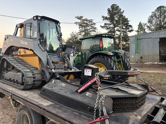 2020 John Deere 331G Photo 3