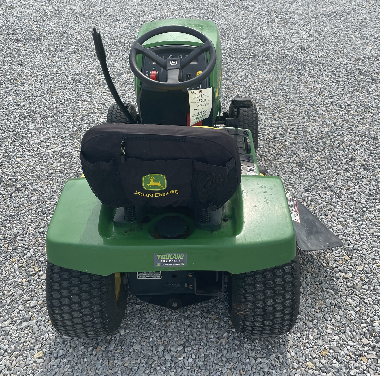 1993 John Deere LX178 Image 5