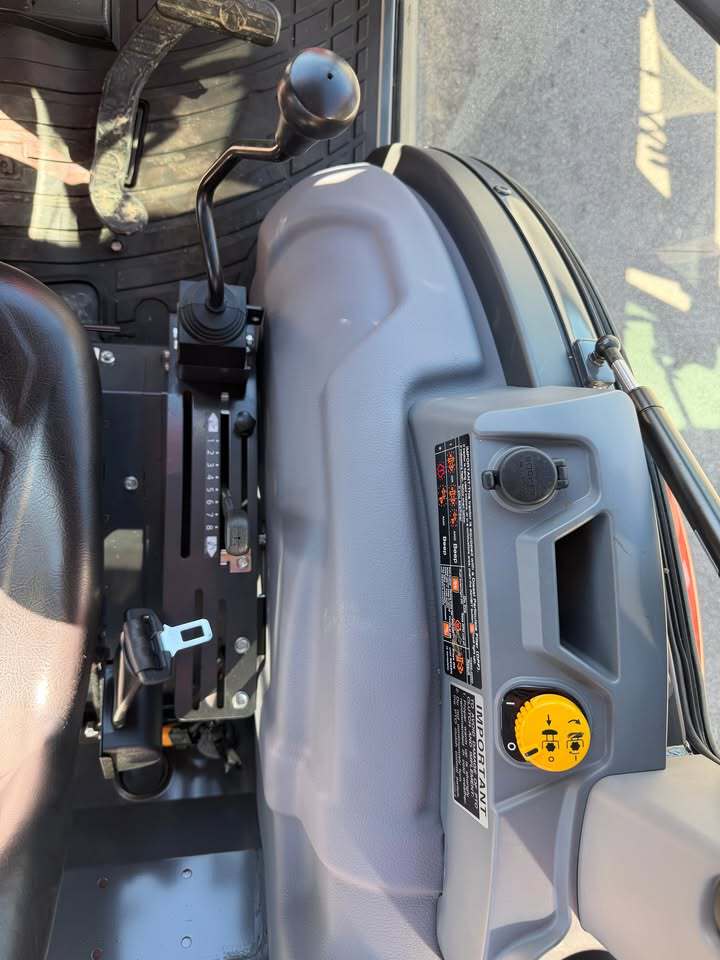 2022 Kubota MX6000 Image 17