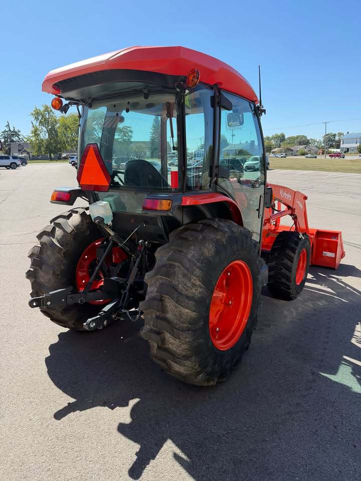 2022 Kubota MX6000 Image 6