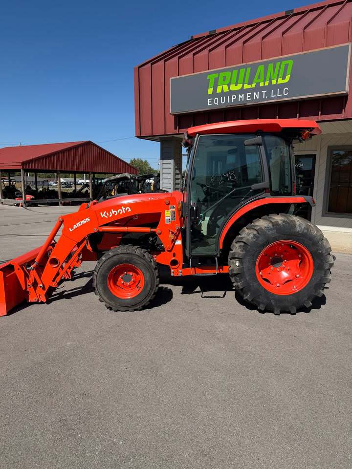 2022 Kubota MX6000 Image 9