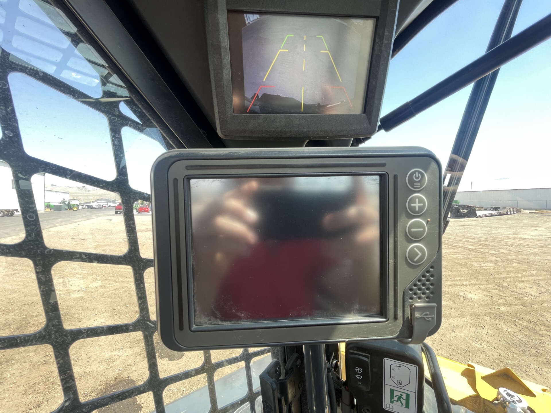 2022 John Deere 333G Image 19