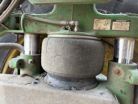 2023 John Deere 616R - Photo17