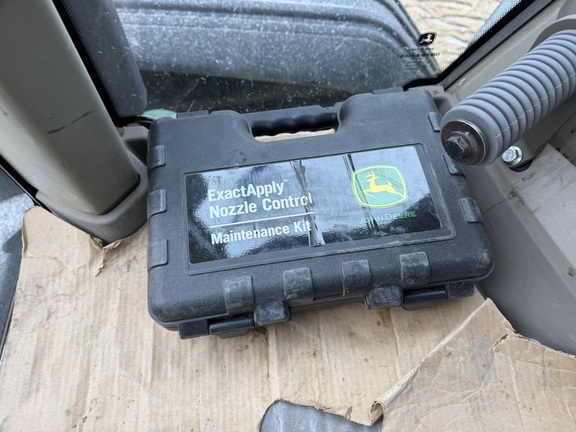 2023 John Deere 616R - Photo38