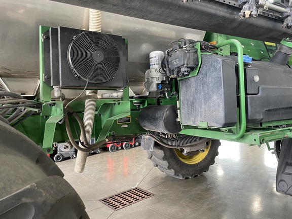 2023 John Deere 616R - Photo15