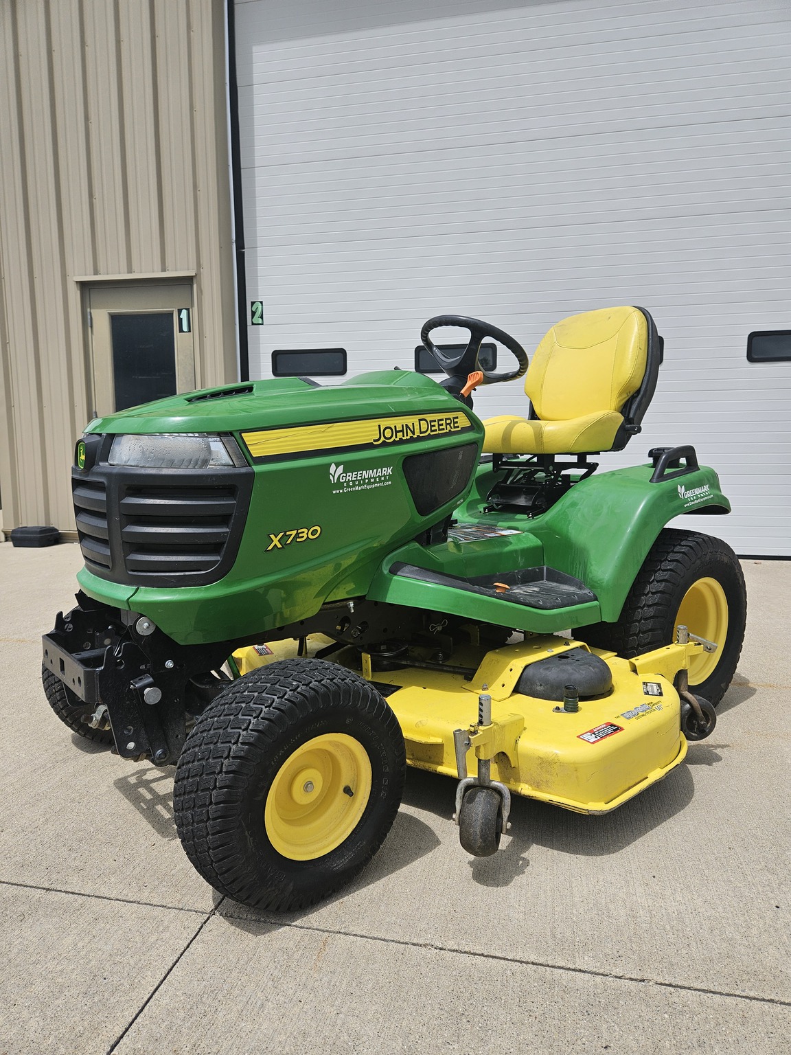 2014 John Deere X730 Image 1