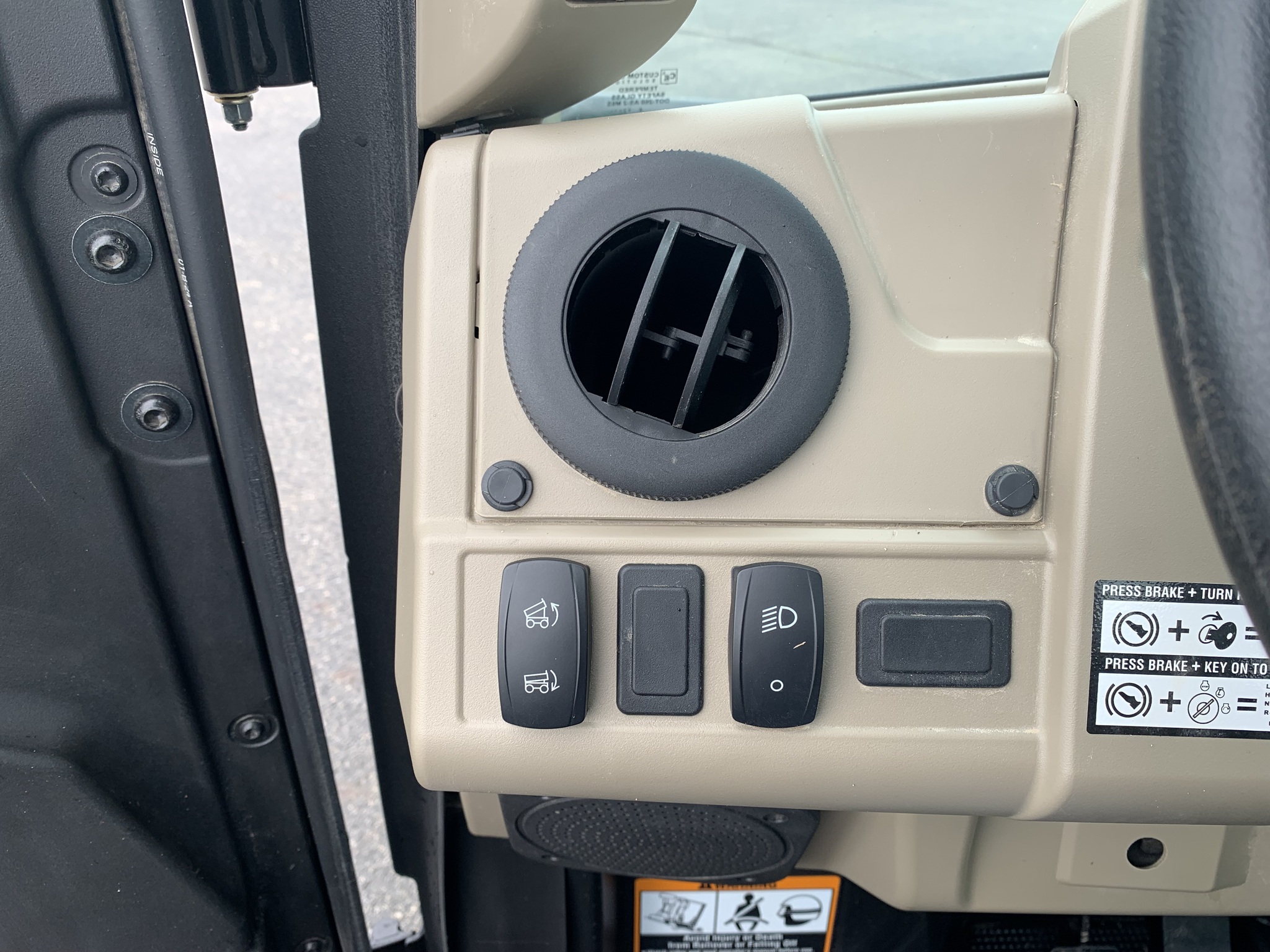 2024 John Deere XUV 835R SIGNATURE Image 9
