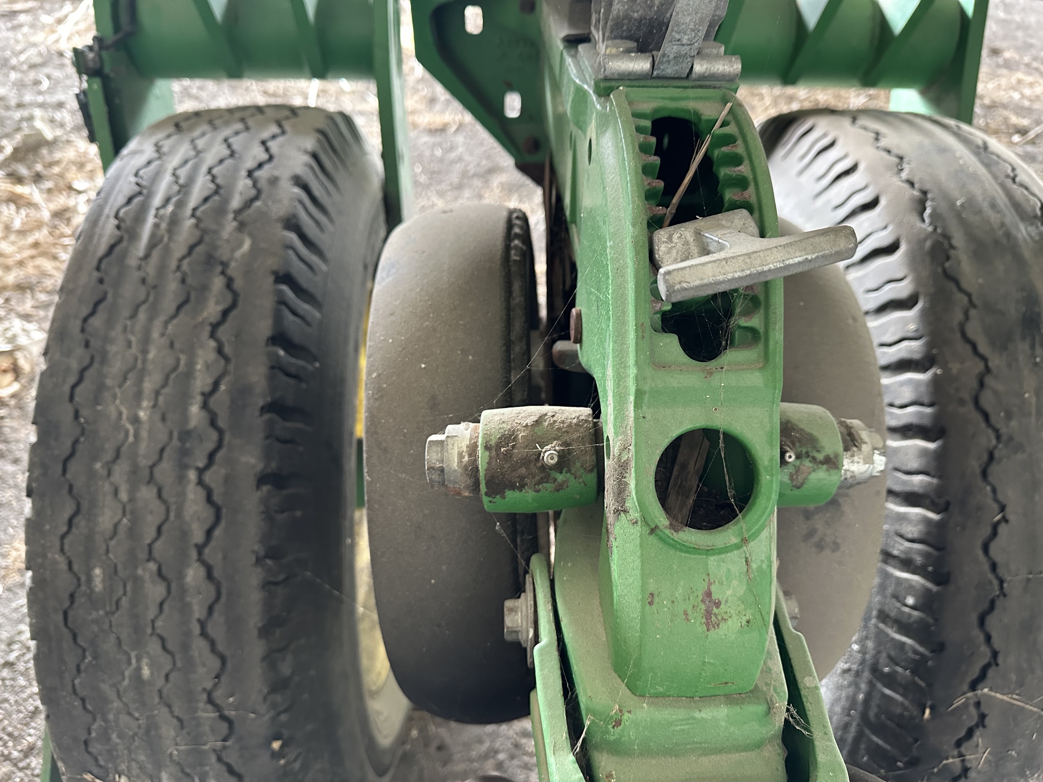 2015 John Deere 1775NT Image 19