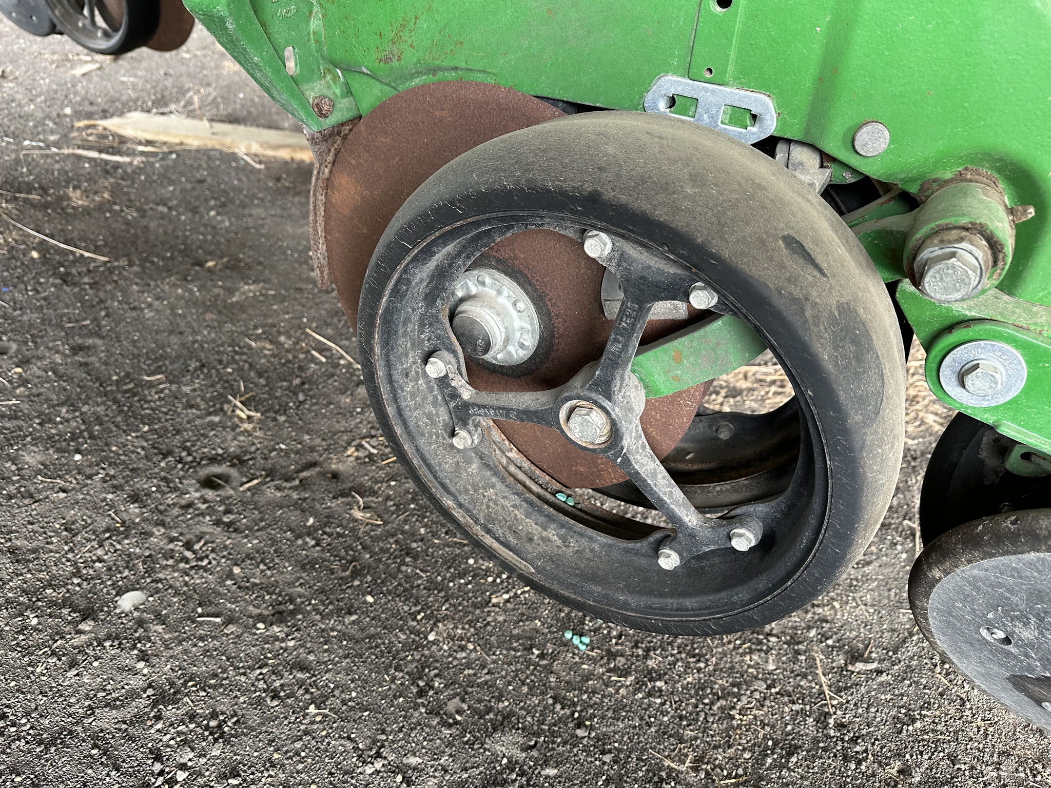 2015 John Deere 1775NT Image 15