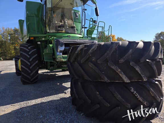 Photo of 2022 John Deere S770