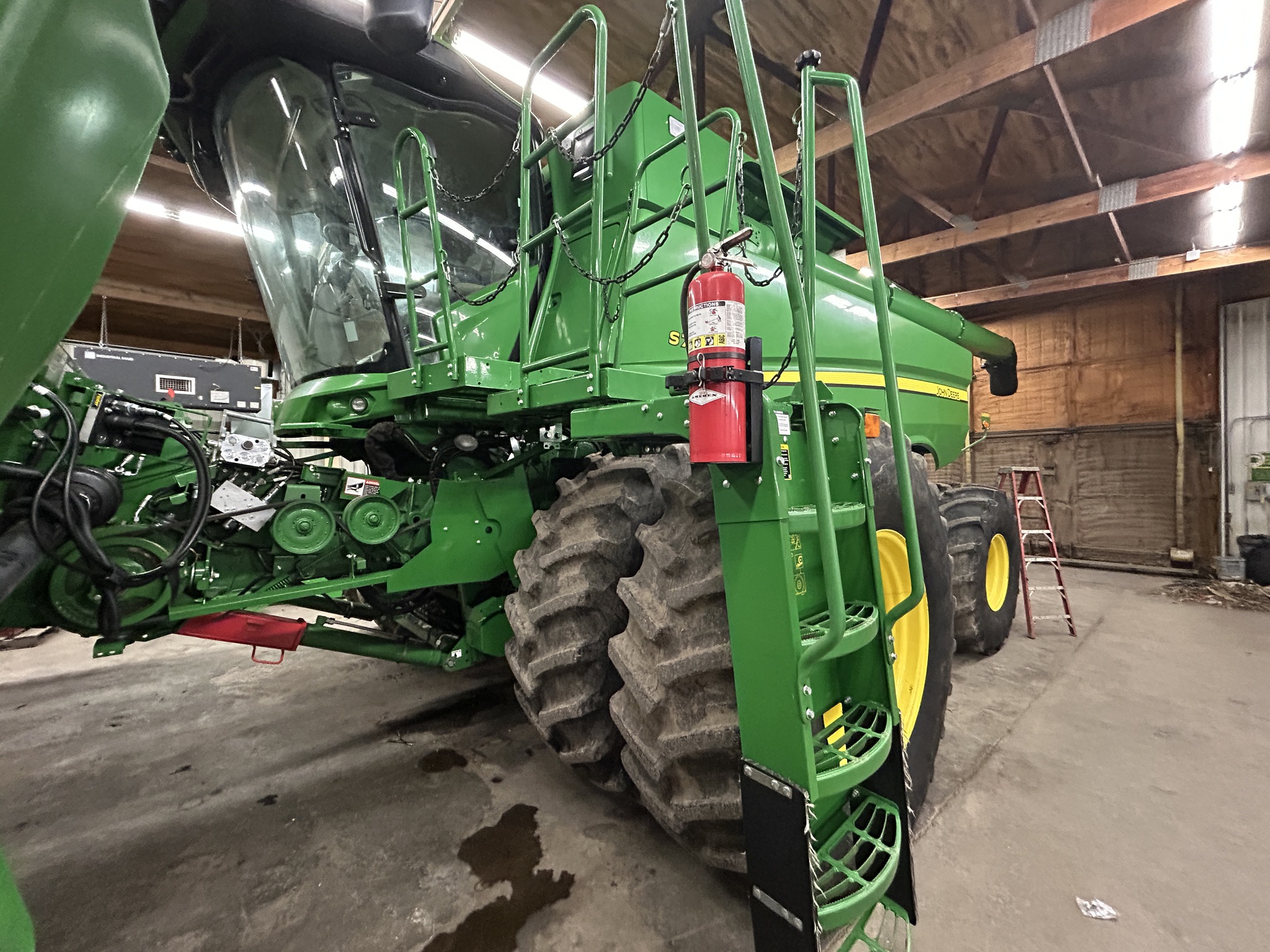 2021 John Deere S780 Image 7