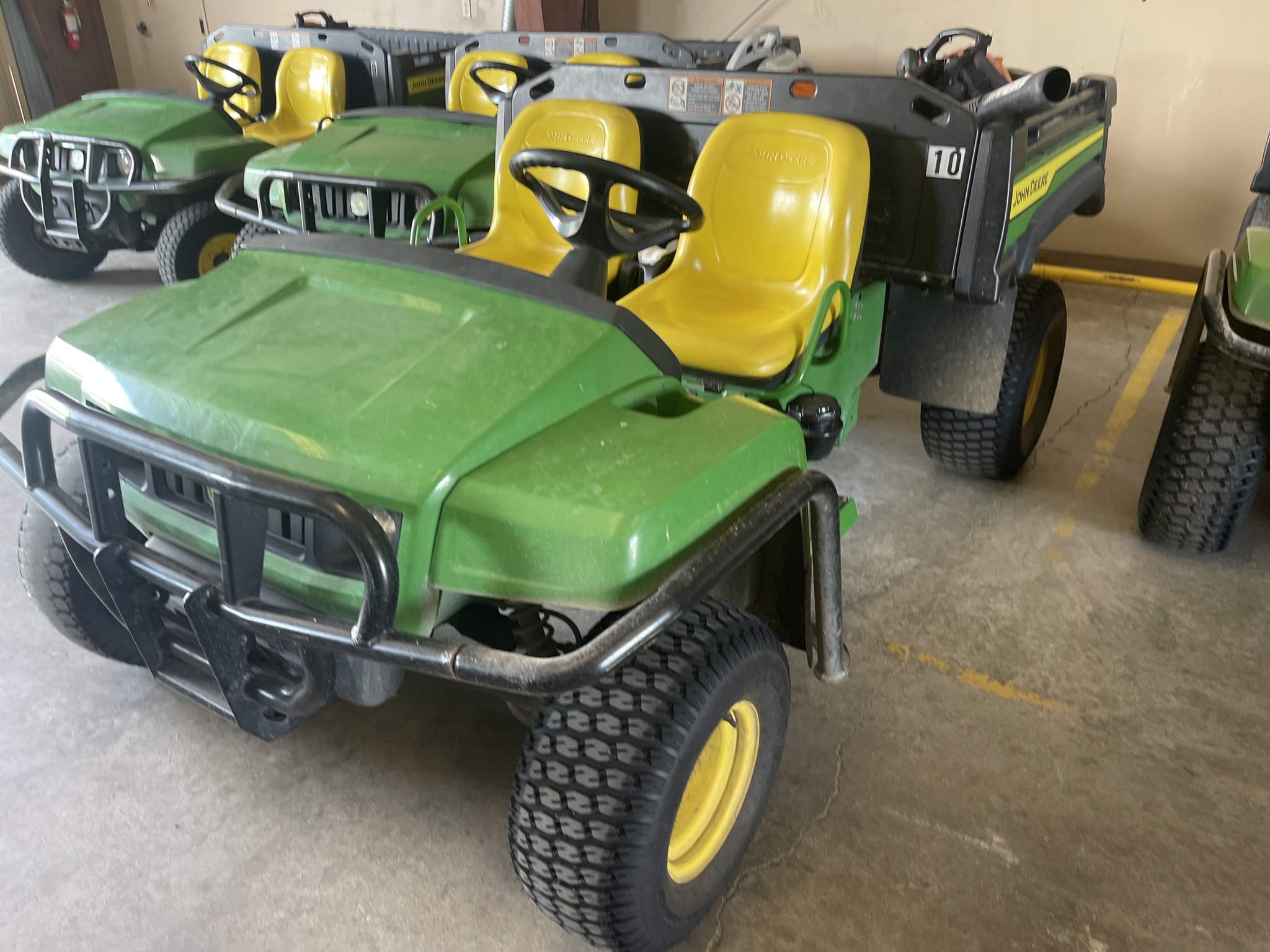2021 John Deere Tx Turf Image 3