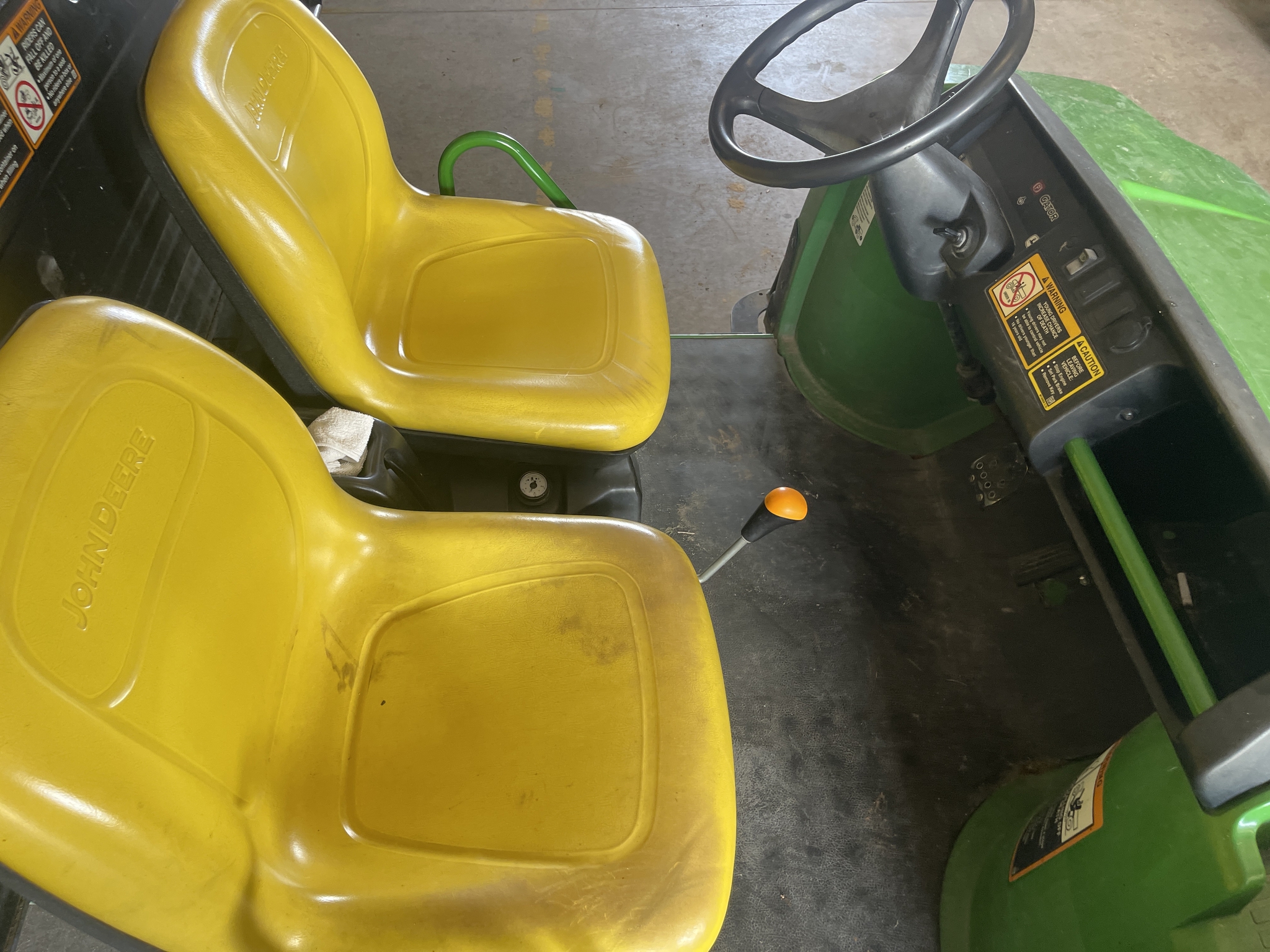 2021 John Deere Tx Turf Image 12