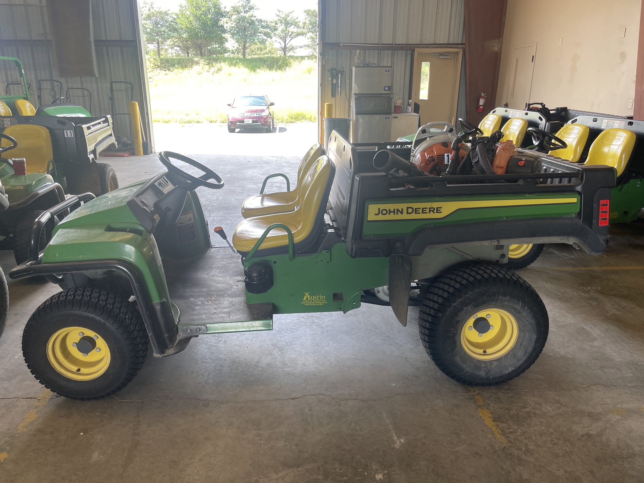 2021 John Deere Tx Turf Image 1