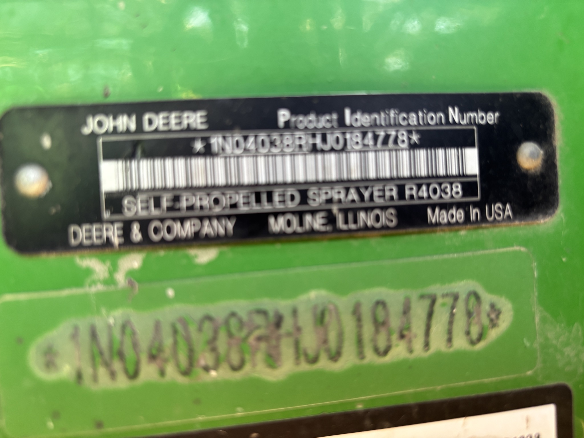 2018 John Deere R4038 Image 7